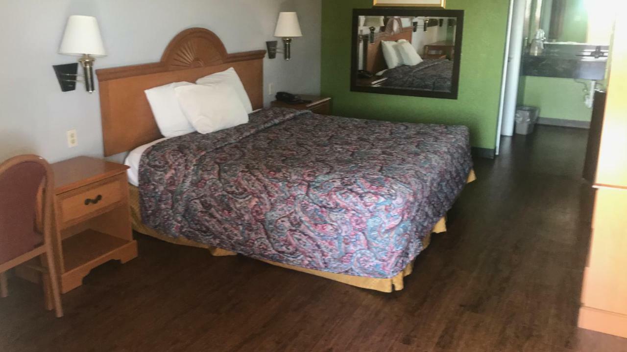 Day N Night Inn Harker Heights Esterno foto