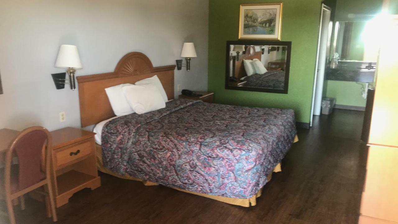 Day N Night Inn Harker Heights Esterno foto